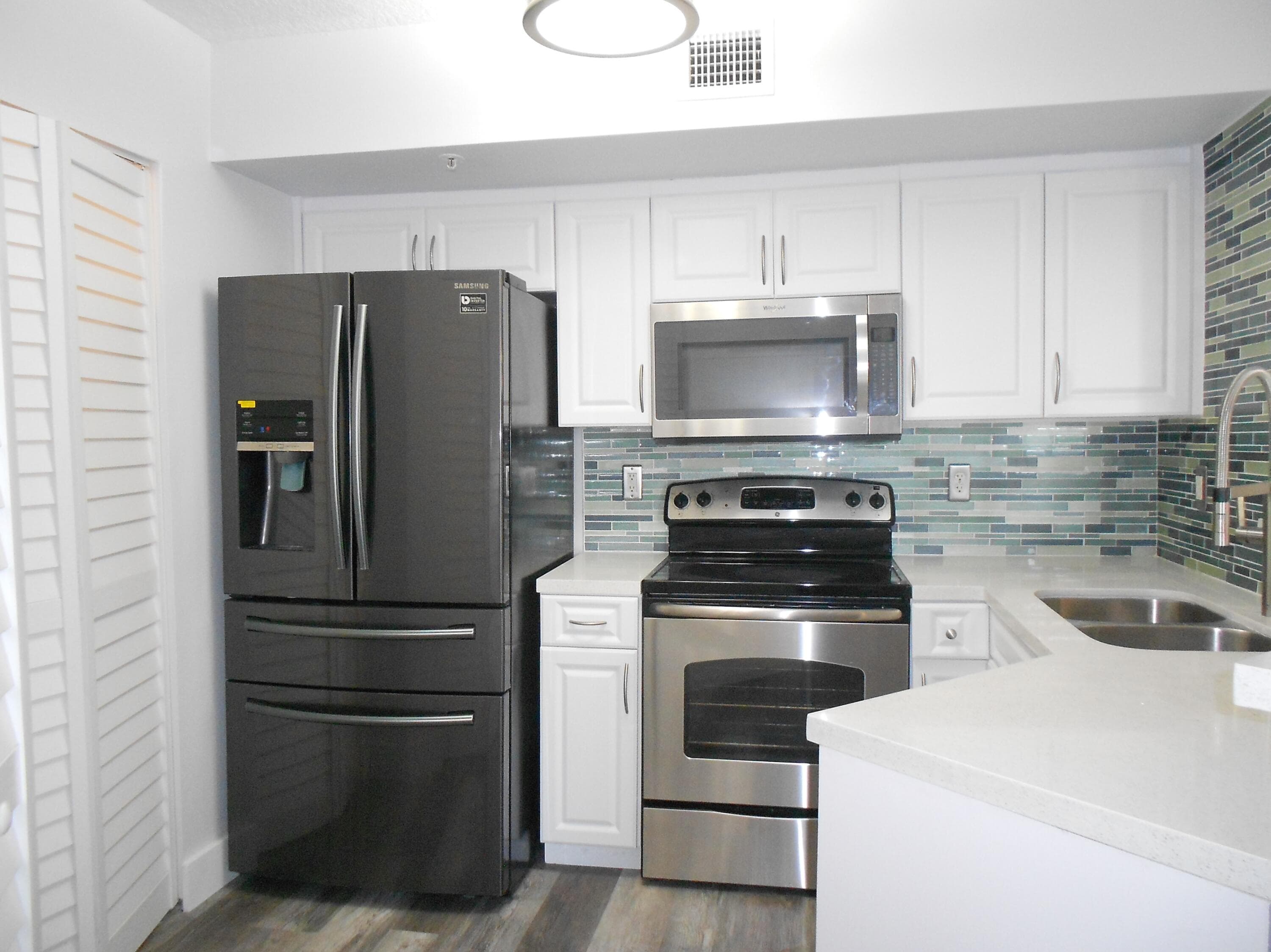 1000 Scotia Drive 304, Hypoluxo, FL 33462 3