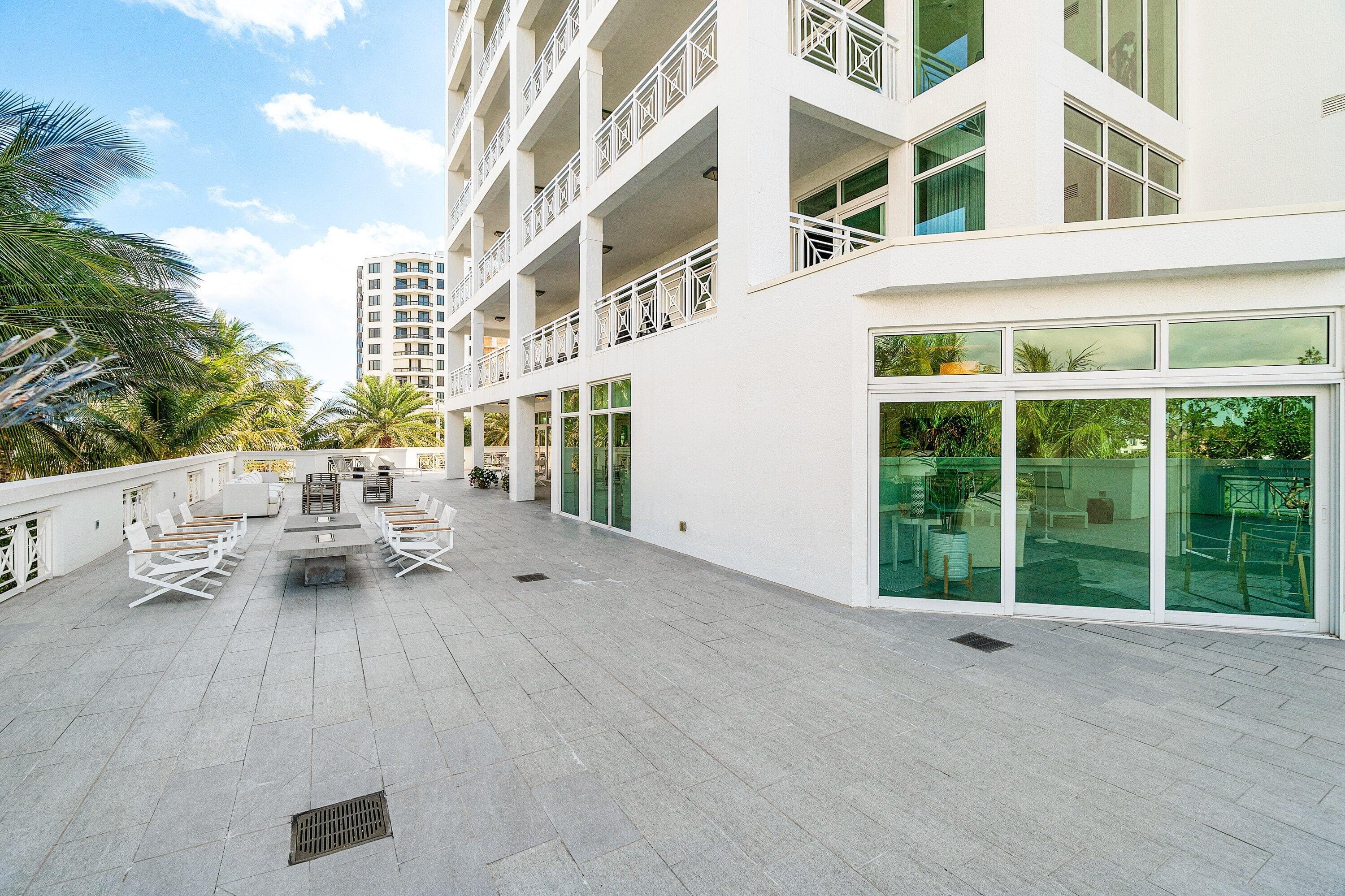 3200 S Ocean Boulevard 201, Highland Beach, FL 33487 25