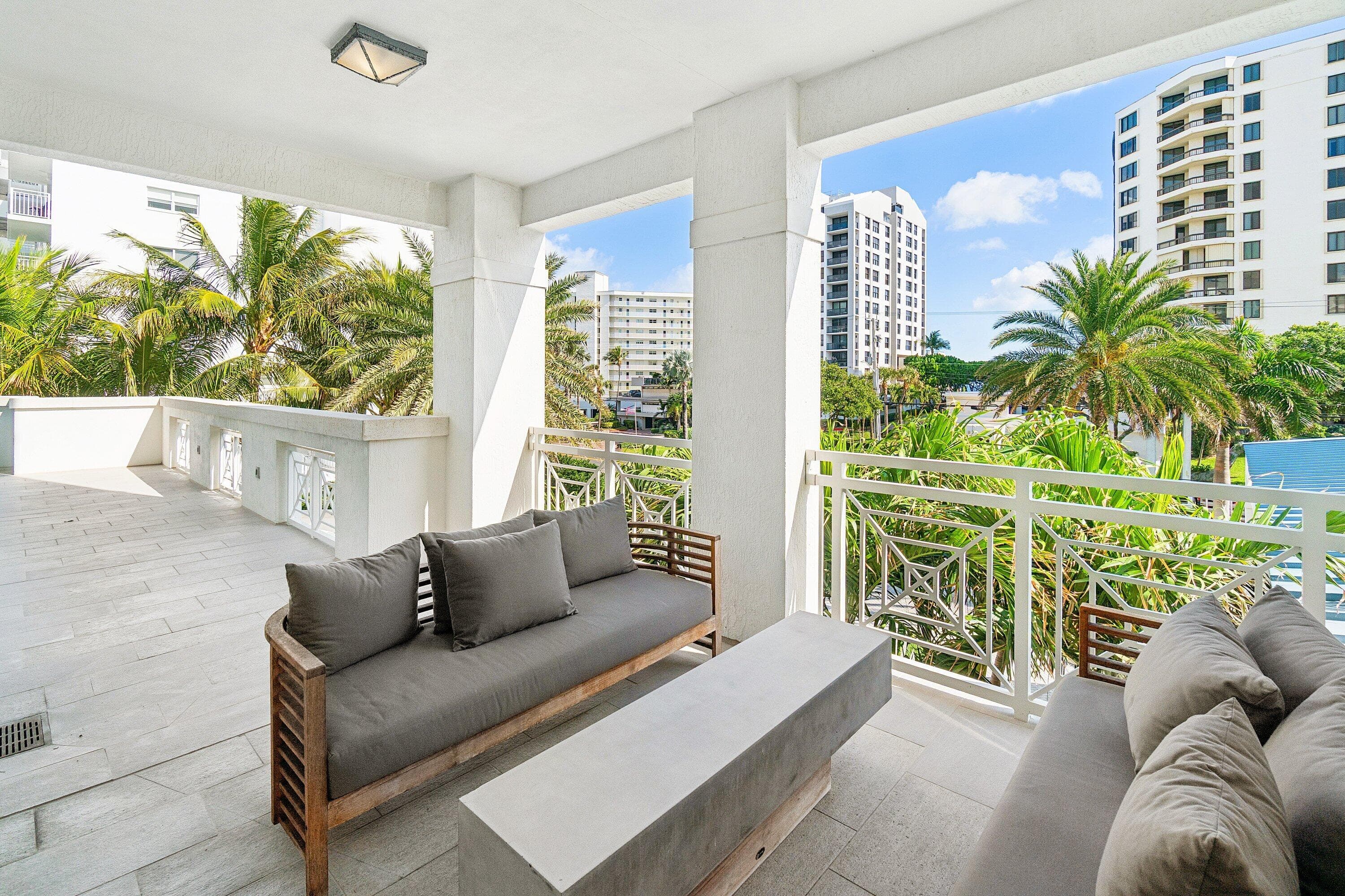 3200 S Ocean Boulevard 201, Highland Beach, FL 33487 28