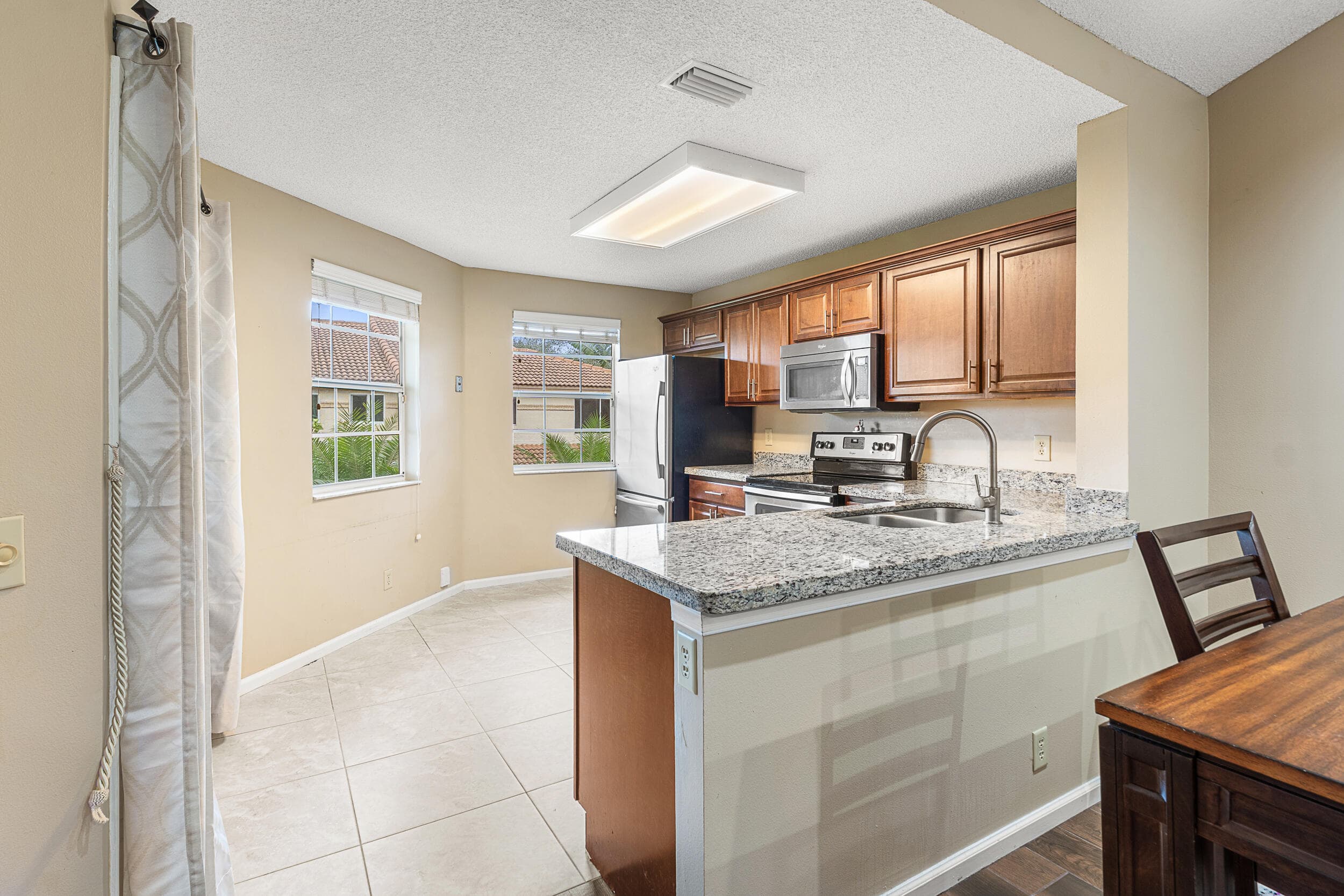 6626 Via Regina, Boca Raton, FL 33433 6
