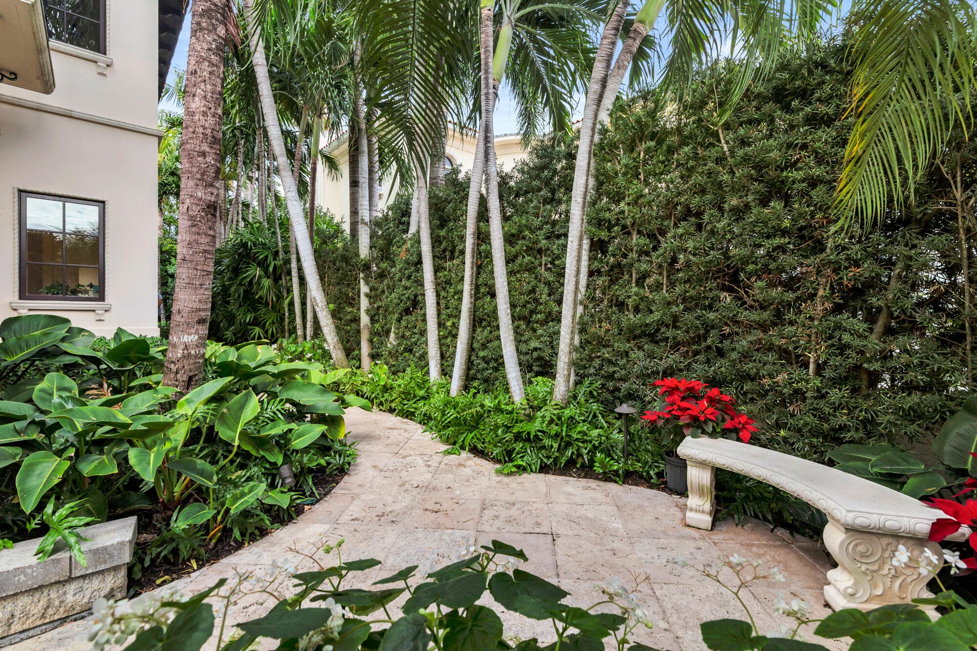 261 Seminole Avenue, Palm Beach, FL 33480 3