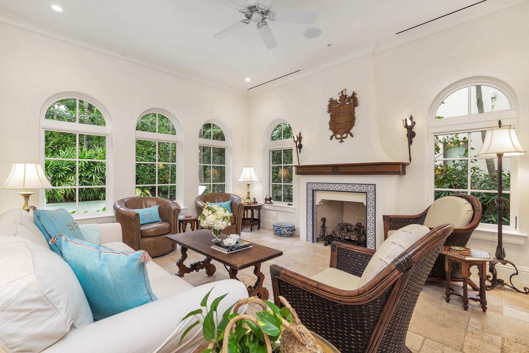 261 Seminole Avenue, Palm Beach, FL 33480 9