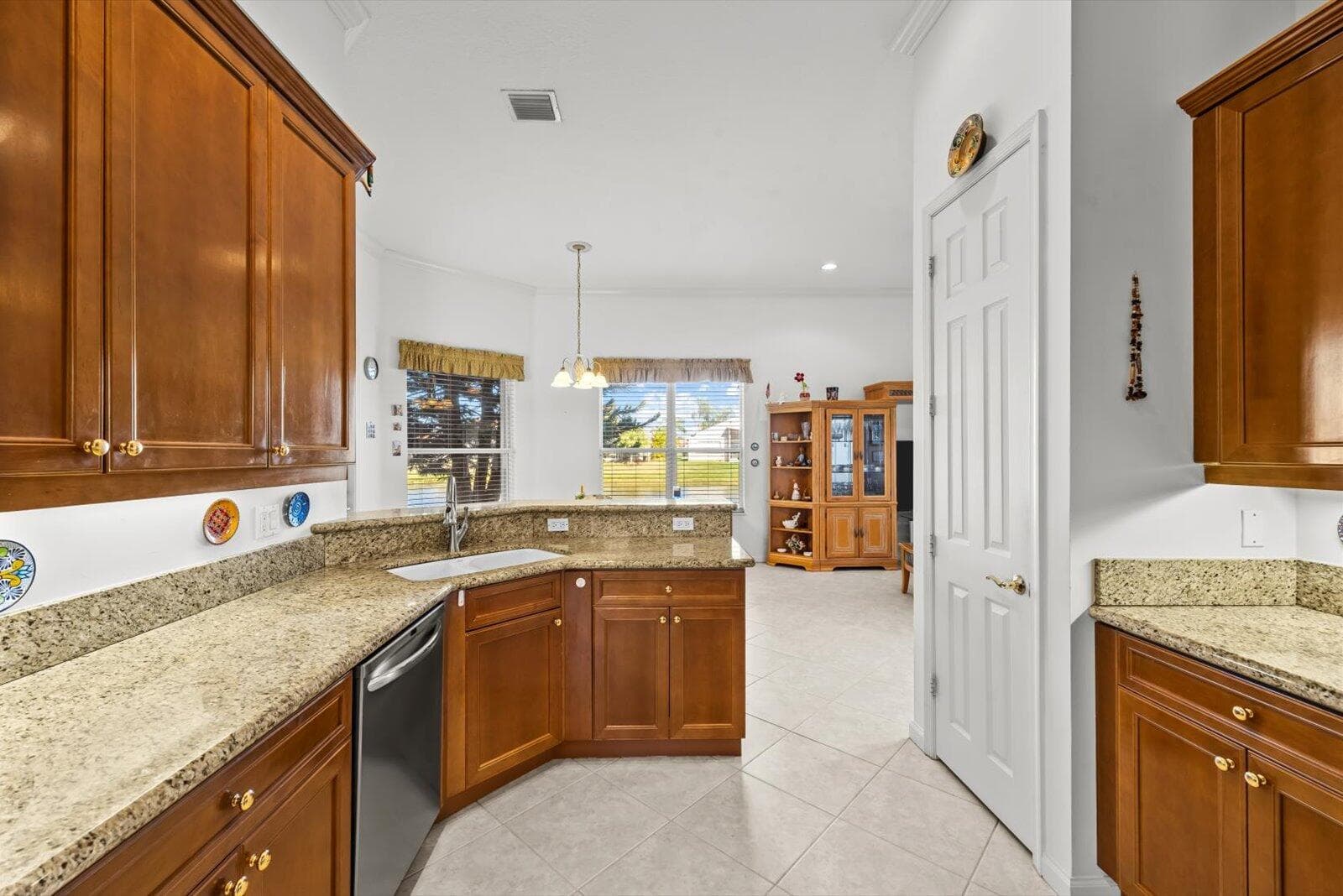 486 NW Blue Lake Drive, Port St. Lucie, FL 34986 19
