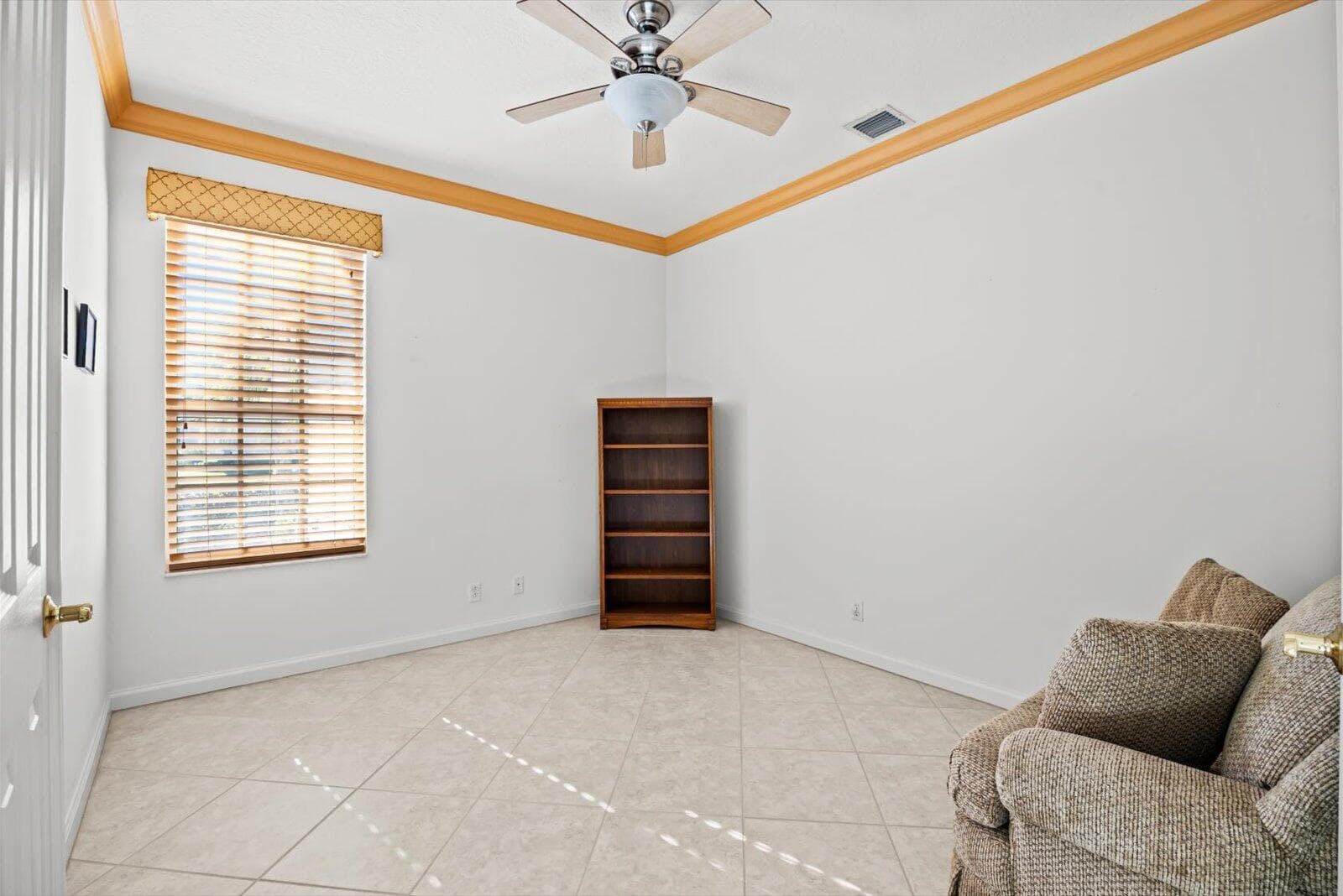 486 NW Blue Lake Drive, Port St. Lucie, FL 34986 28