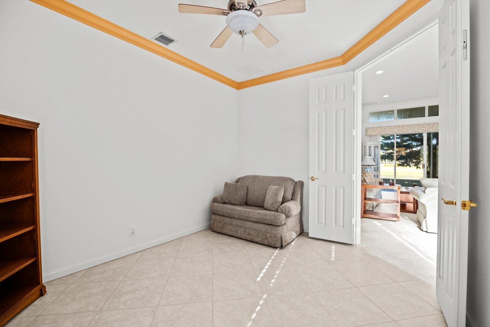 486 NW Blue Lake Drive, Port St. Lucie, FL 34986 29