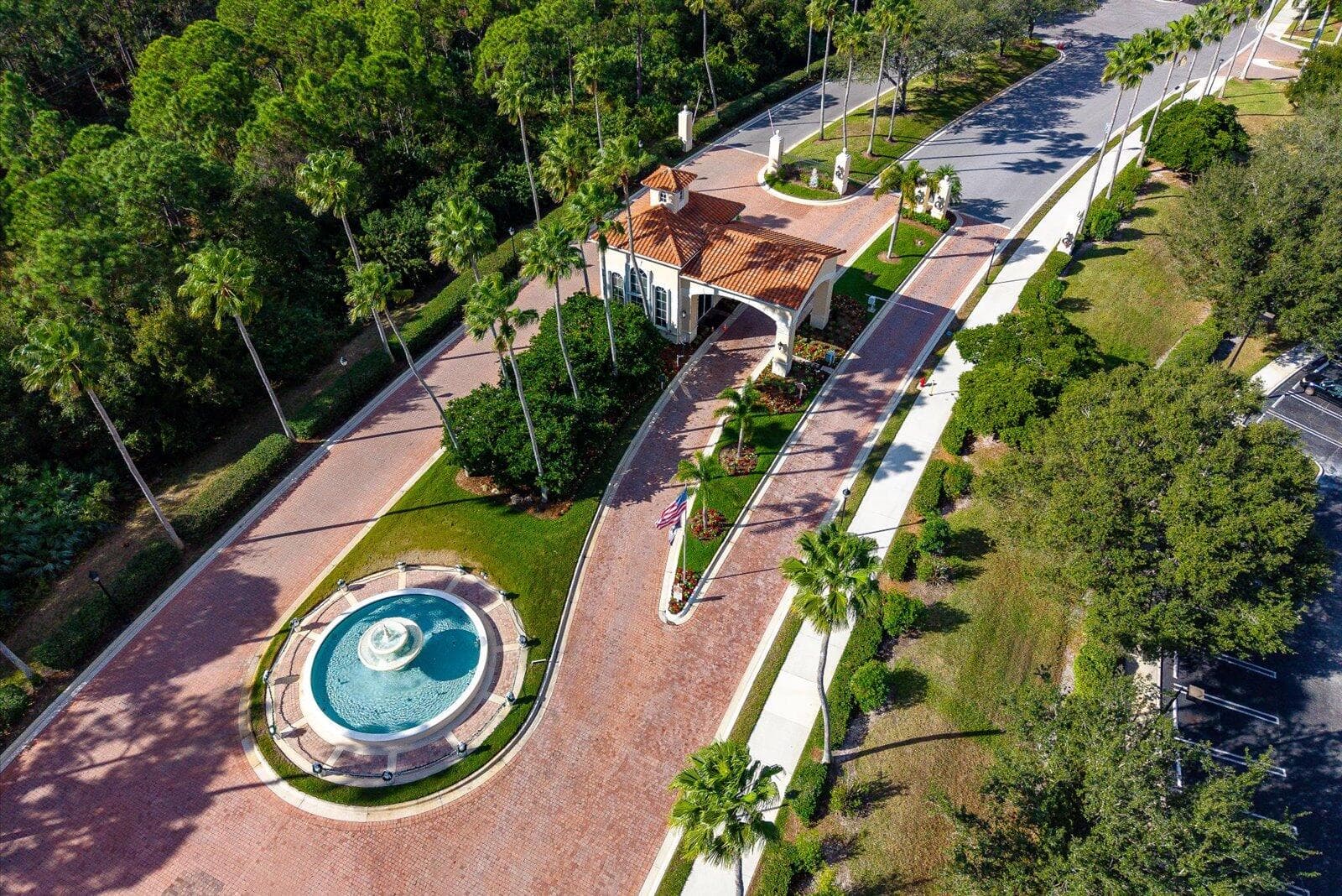 486 NW Blue Lake Drive, Port St. Lucie, FL 34986 65