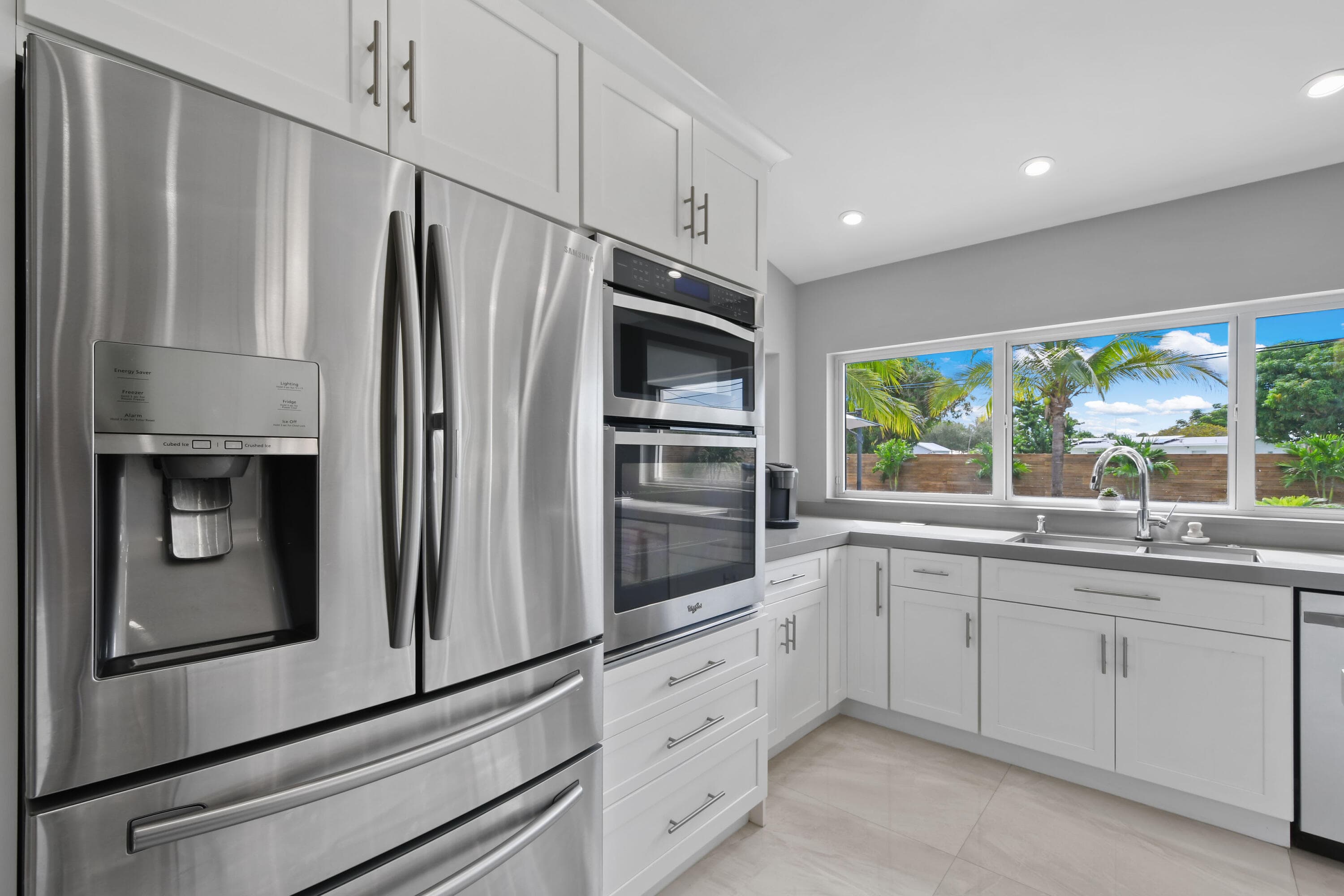 7101 W Lake Drive, Lake Clarke Shores, FL 33406 12
