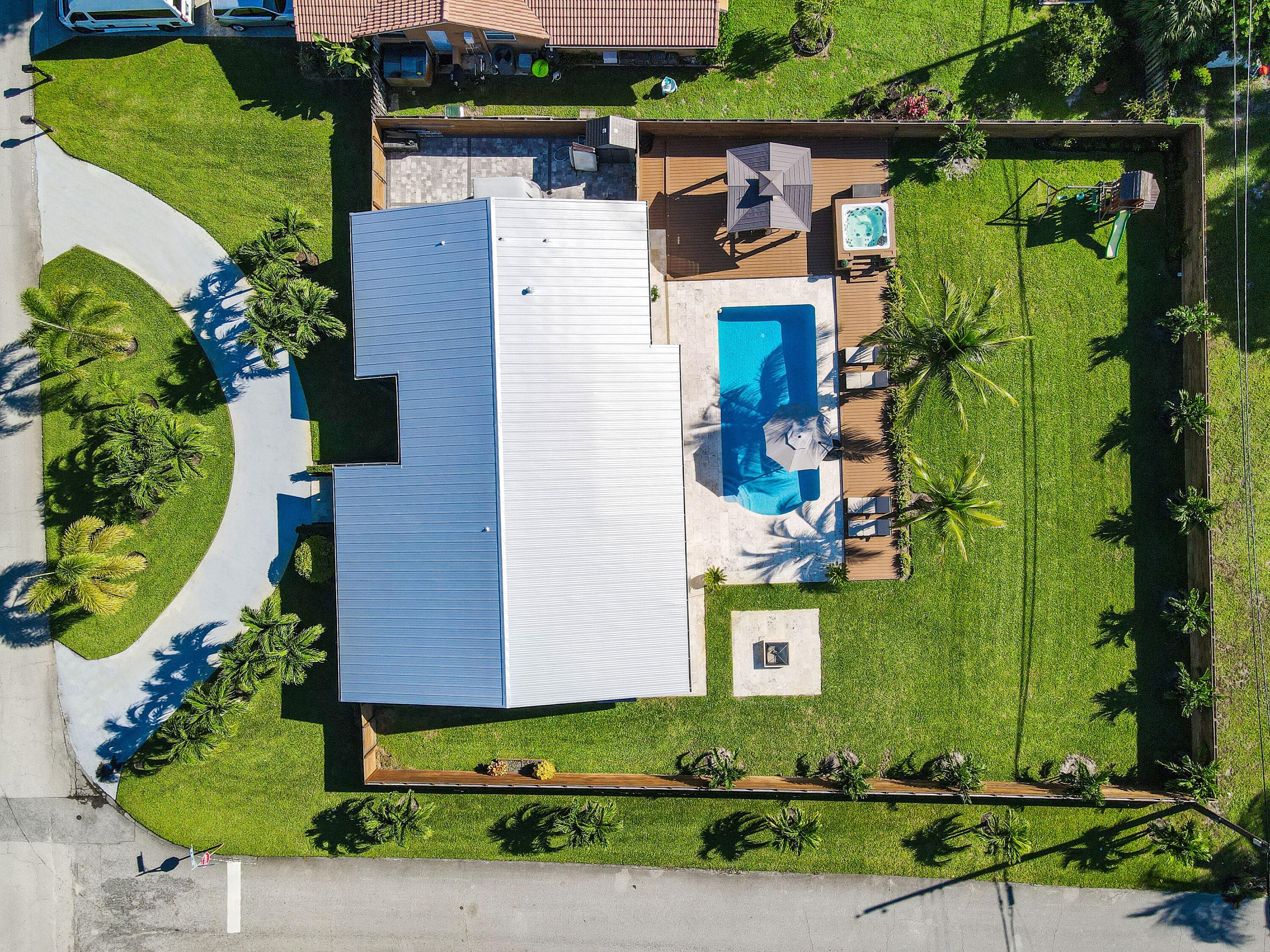 7101 W Lake Drive, Lake Clarke Shores, FL 33406 51