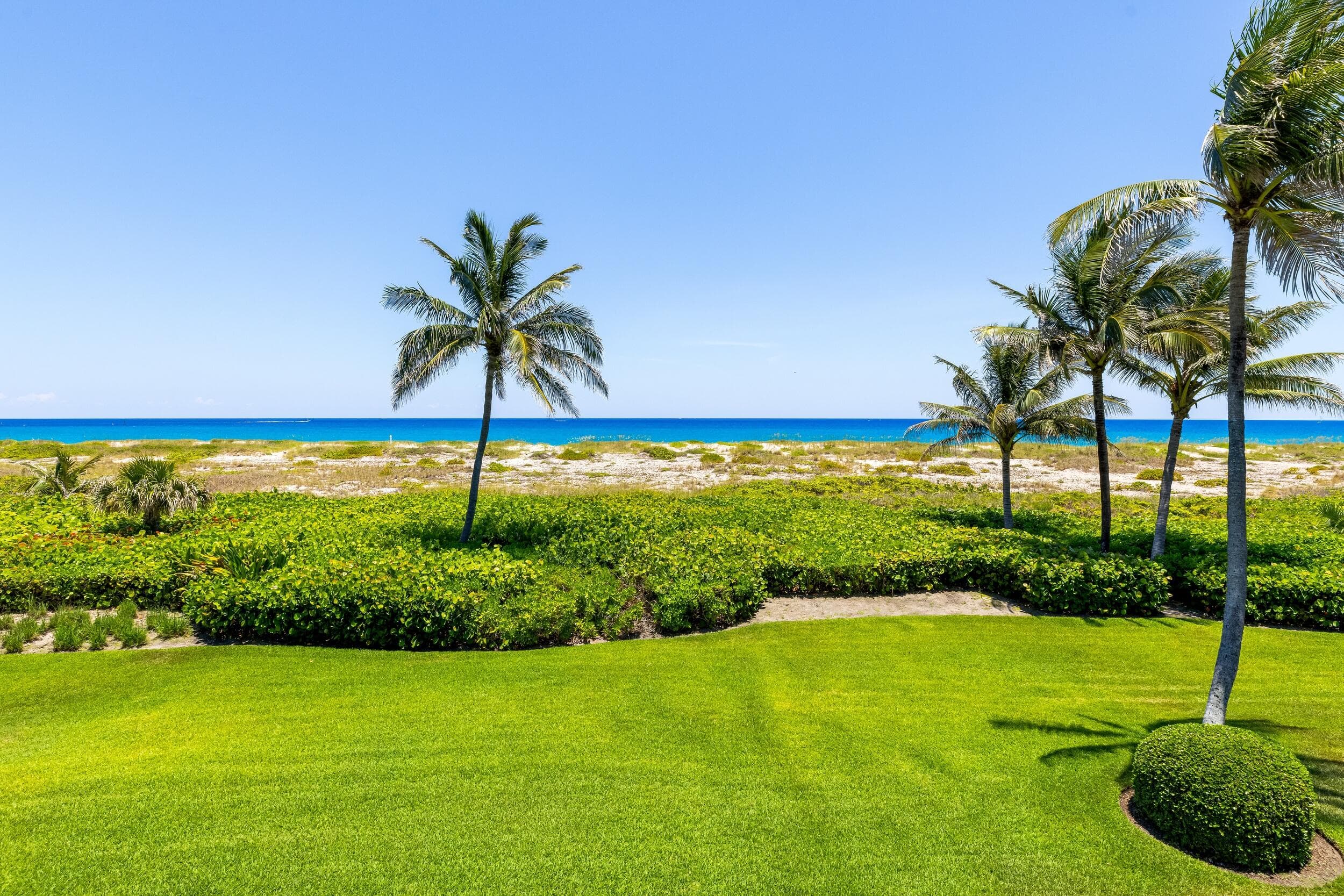 1446 N Ocean Boulevard, Palm Beach, FL 33480 30