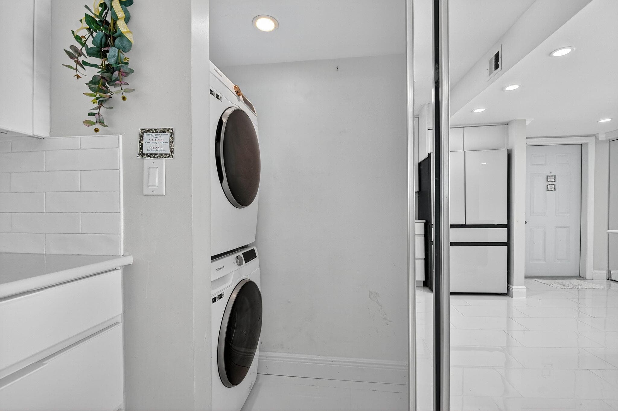 301 Lake Shore Drive 711, Lake Park, FL 33403 25