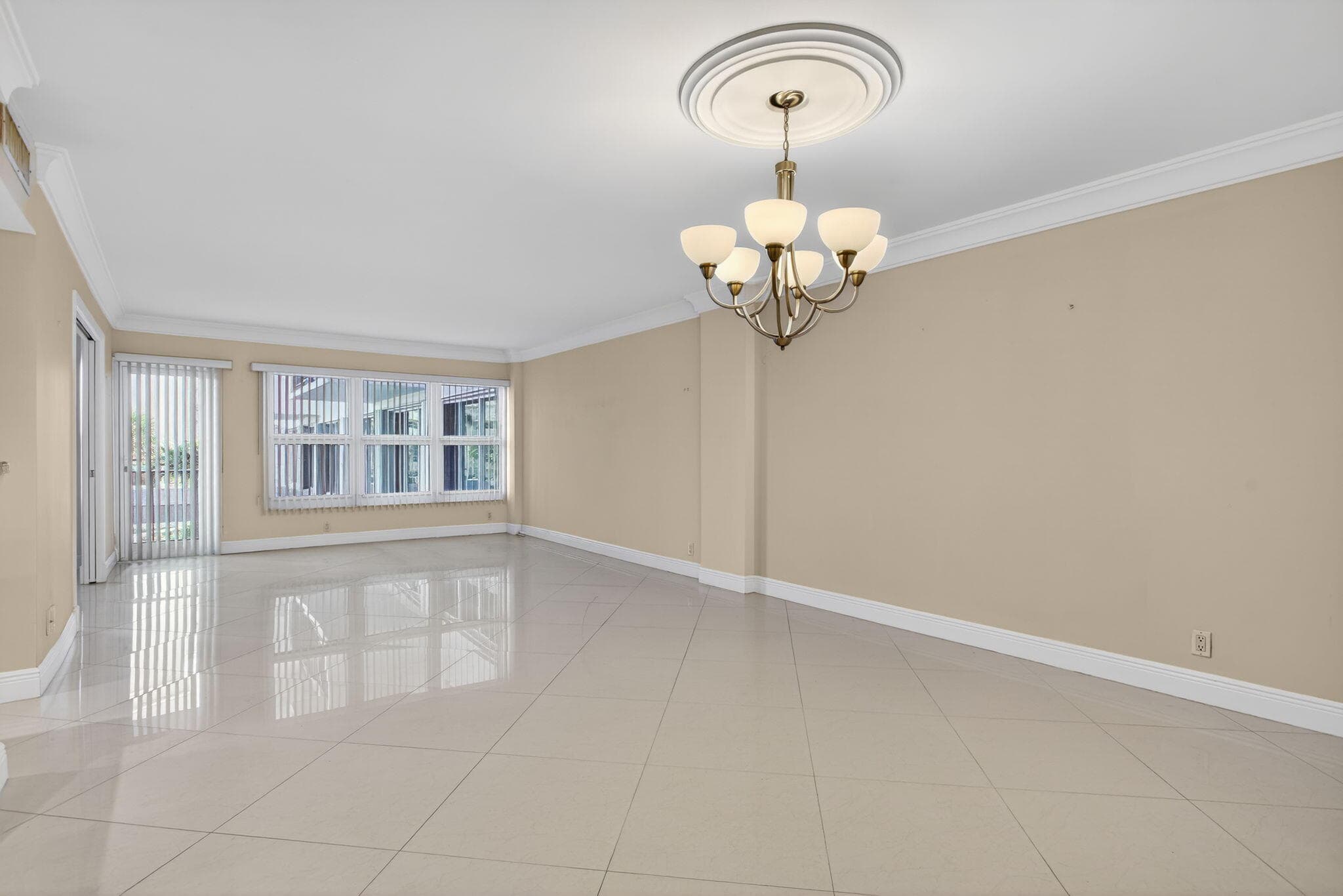 405 N Ocean Boulevard 208, Pompano Beach, FL 33062 5