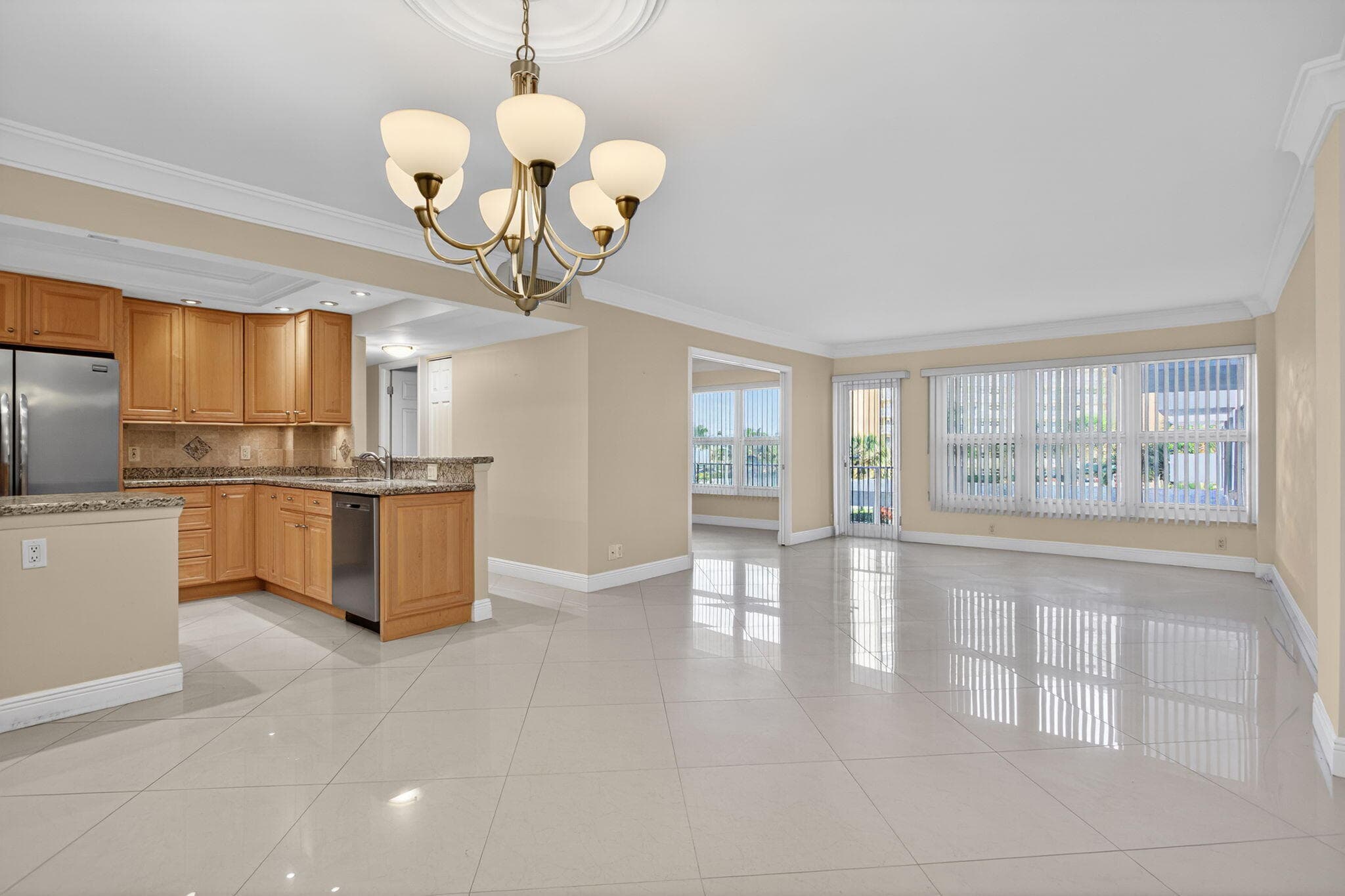 405 N Ocean Boulevard 208, Pompano Beach, FL 33062 10