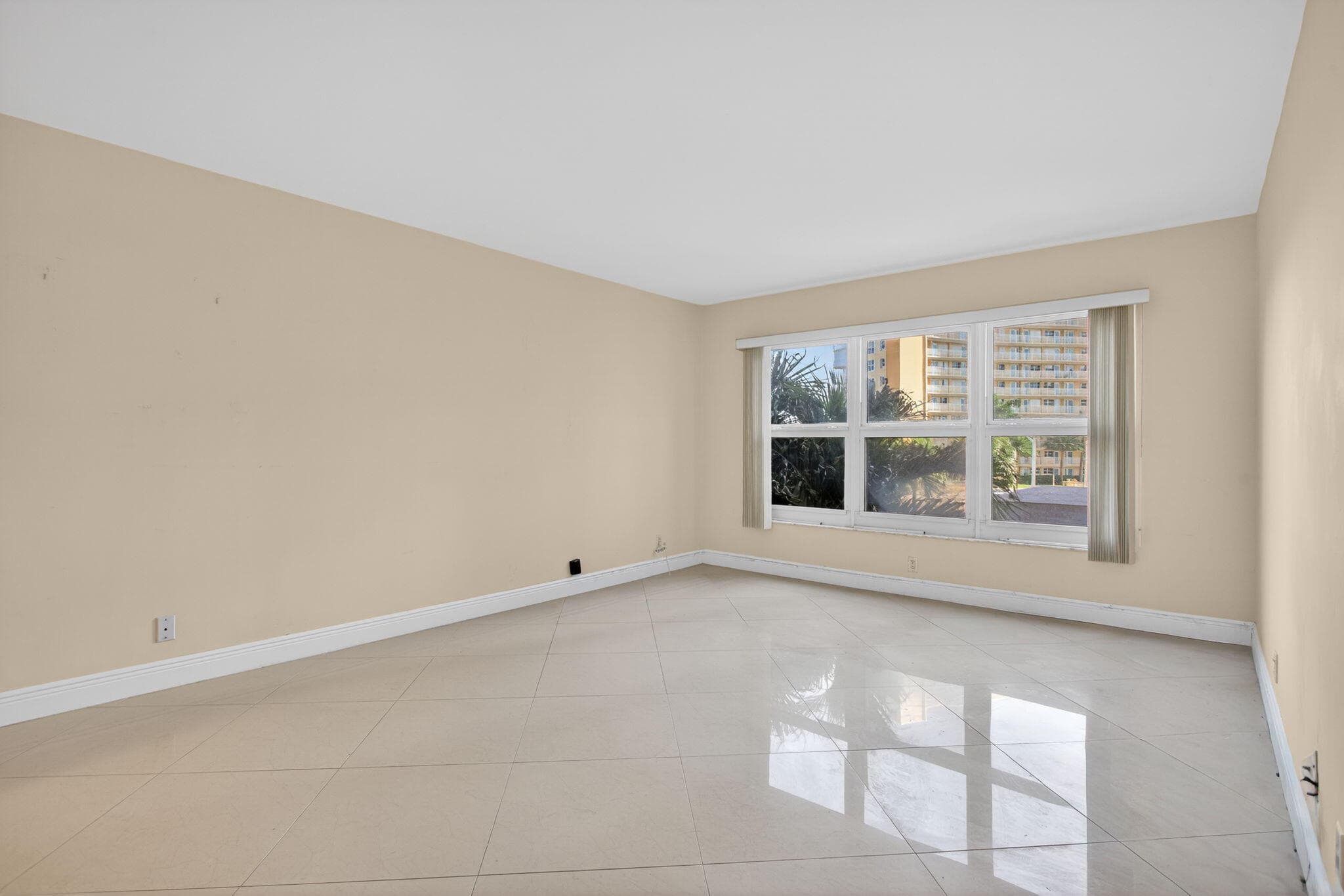 405 N Ocean Boulevard 208, Pompano Beach, FL 33062 17