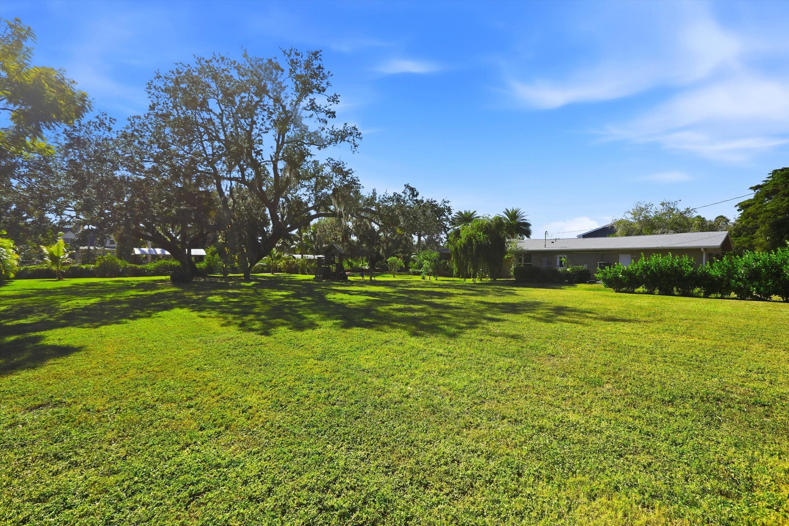 74 Aqua Lane, North Fort Myers, FL 33903 48