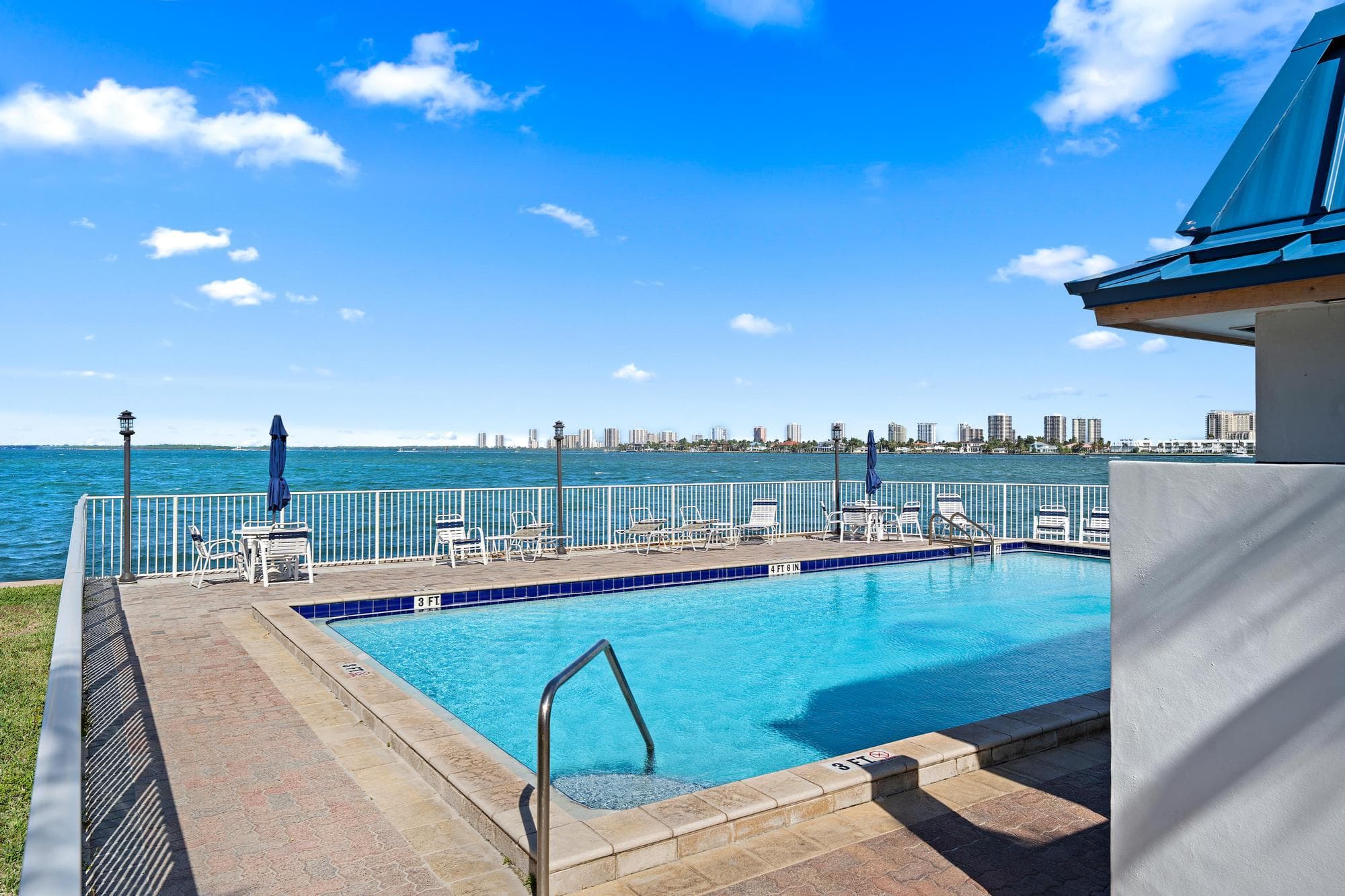 400 Wilma Circle 309, Riviera Beach, FL 33404 17
