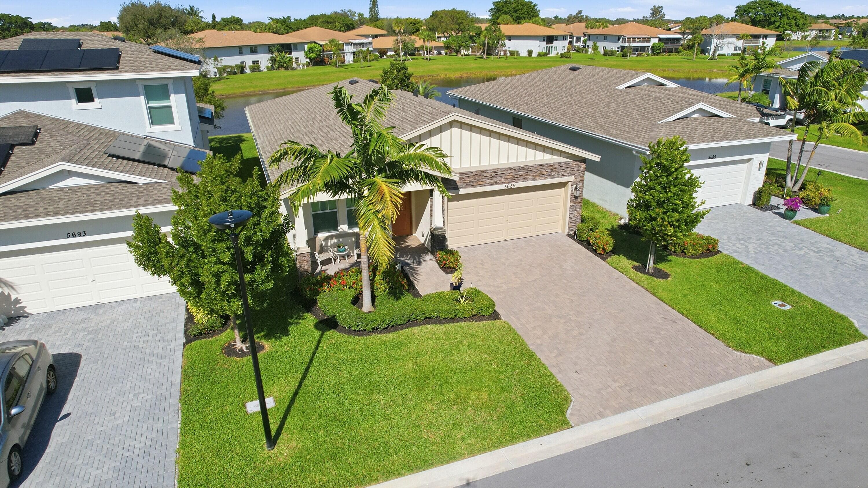 5689 Graceful Way, Delray Beach, FL 33484 32