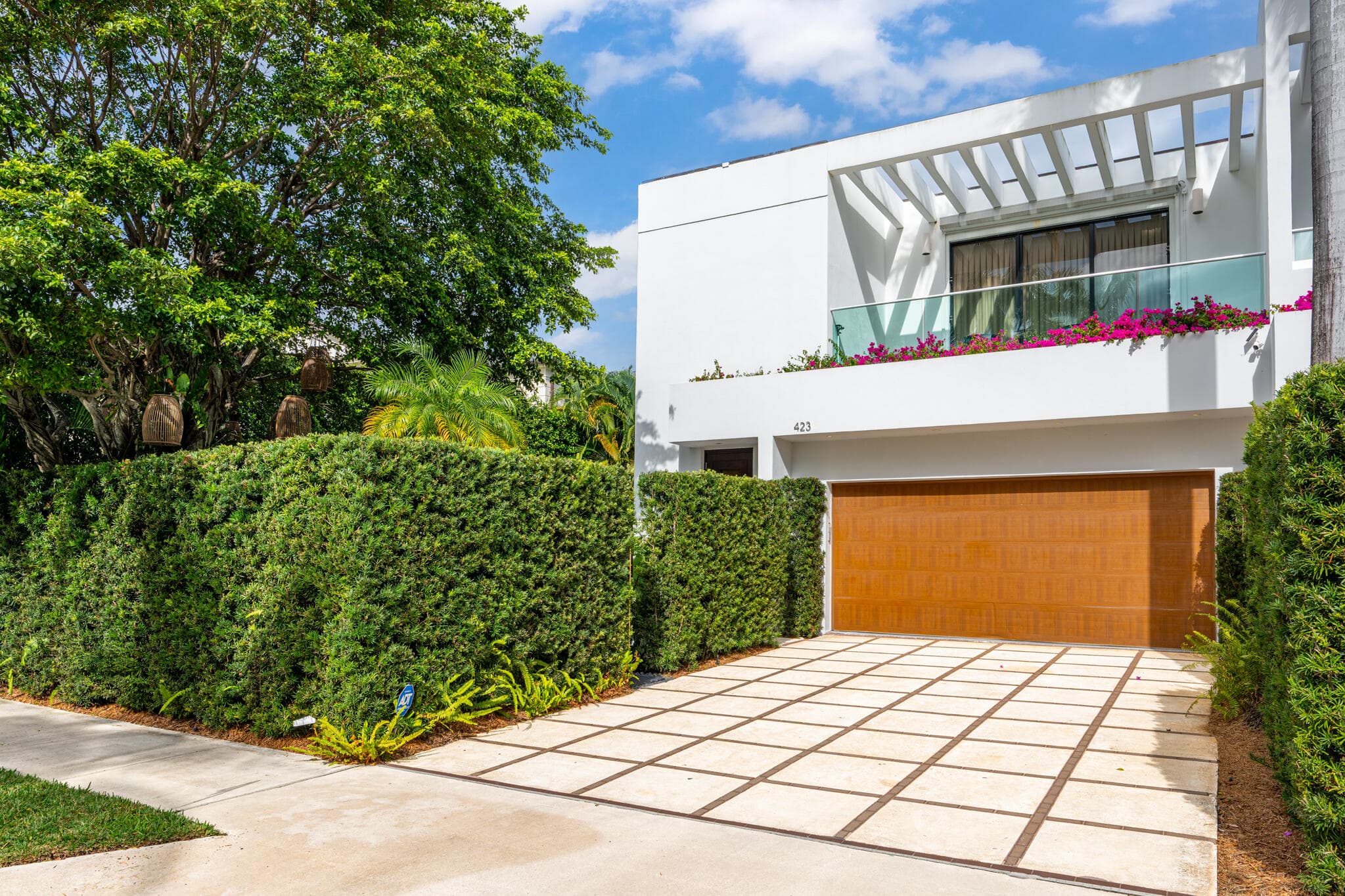 423 Chilean Avenue, Palm Beach, FL 33480 33