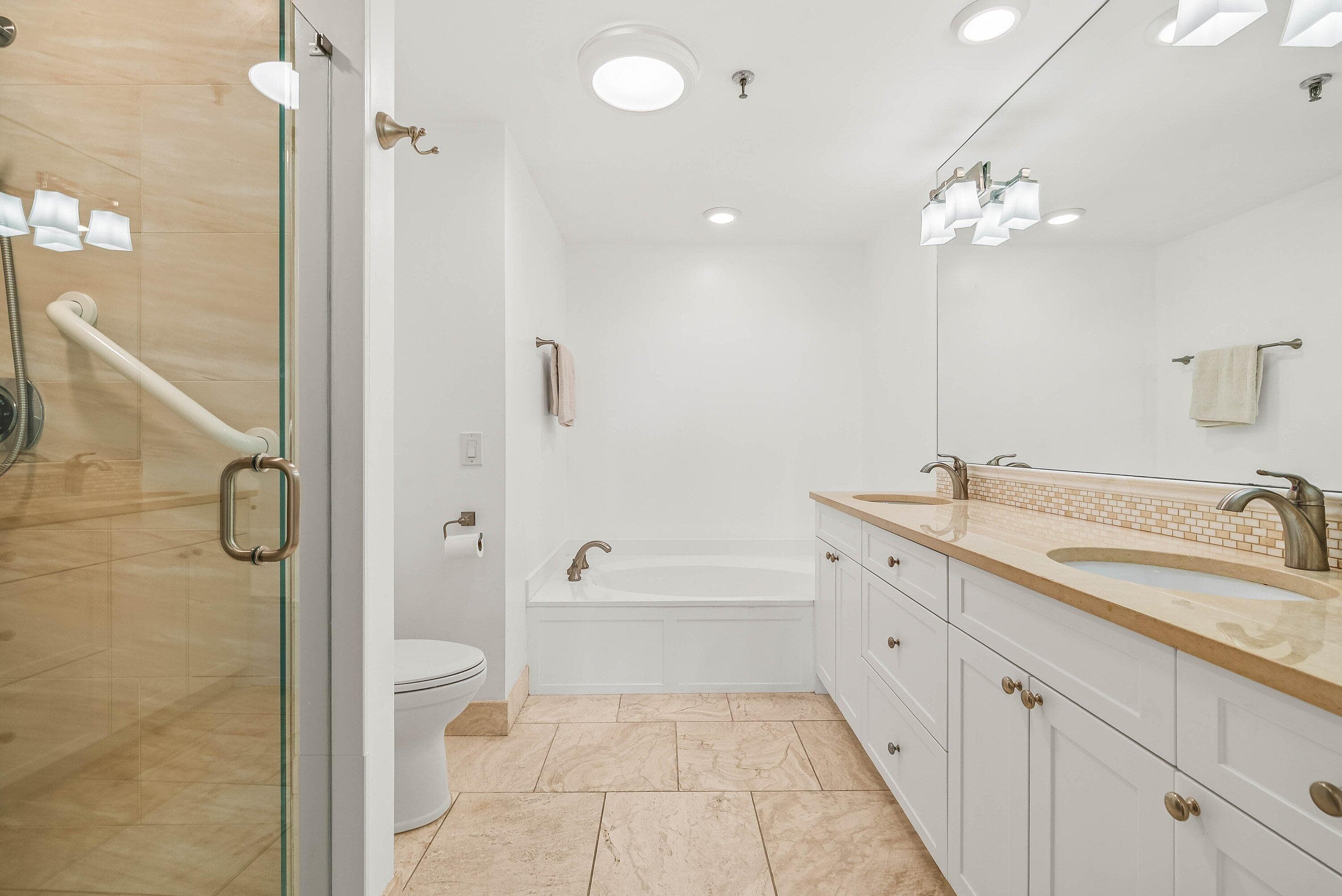 11370 Twelve Oaks Way 418, North Palm Beach, FL 33408 15