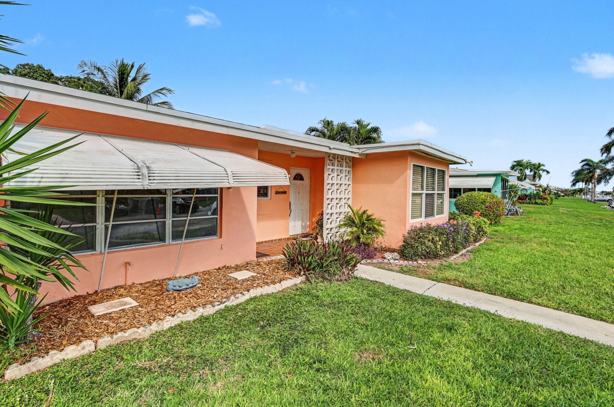 275 South Boulevard C, Boynton Beach, FL 33435 2