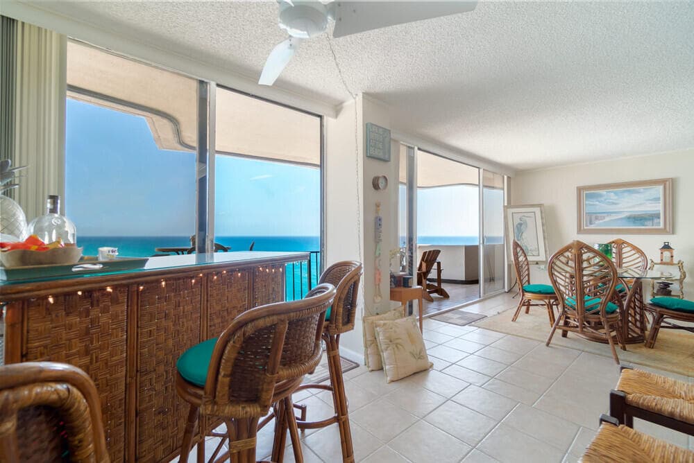 4200 N Ocean Drive 1-1806, Singer Island, FL 33404 3
