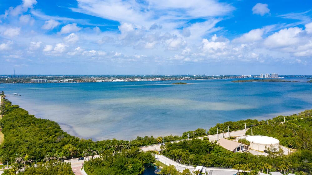4200 N Ocean Drive 1-1806, Singer Island, FL 33404 23