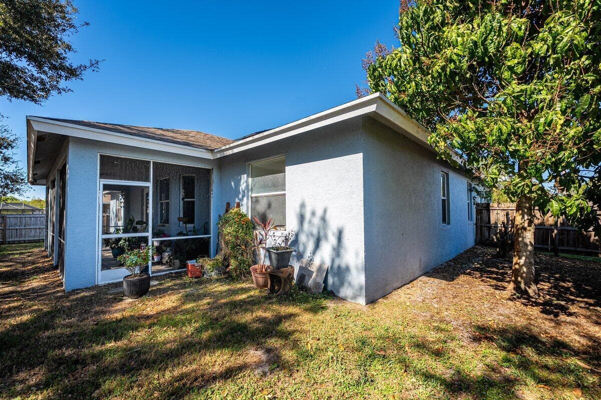 5859 NW Cullom Circle, Port St. Lucie, FL 34986 32
