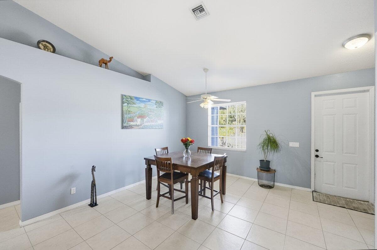 5859 NW Cullom Circle, Port St. Lucie, FL 34986 12