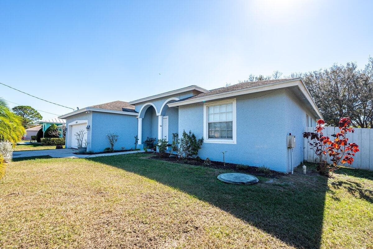 5859 NW Cullom Circle, Port St. Lucie, FL 34986 3