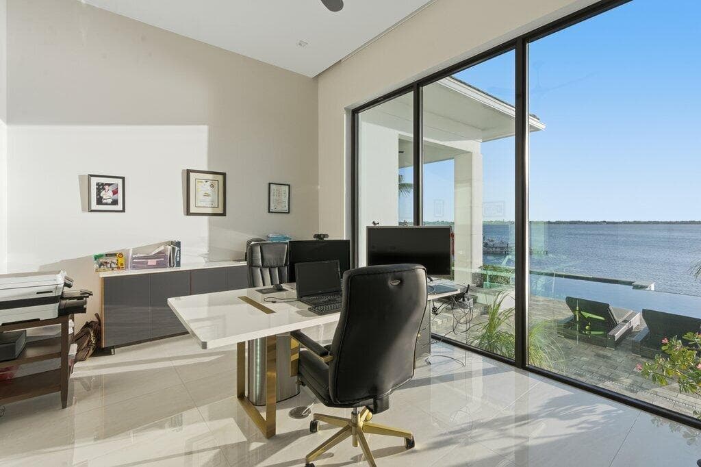 1271 NE Langford Lane, Jensen Beach, FL 34957 47