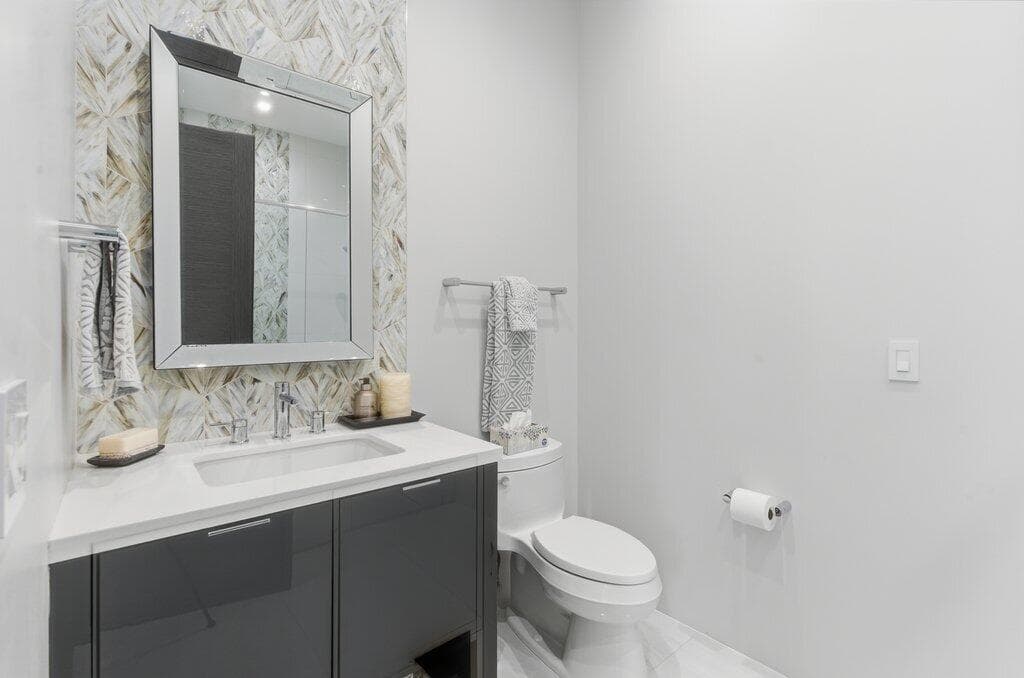 1271 NE Langford Lane, Jensen Beach, FL 34957 33