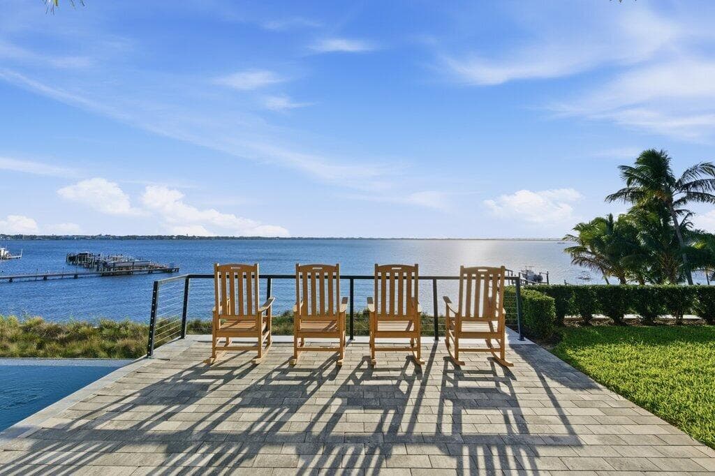 1271 NE Langford Lane, Jensen Beach, FL 34957 55