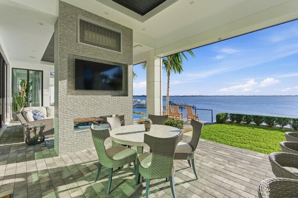 1271 NE Langford Lane, Jensen Beach, FL 34957 84