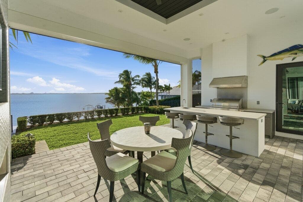 1271 NE Langford Lane, Jensen Beach, FL 34957 85