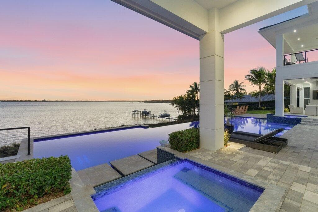 1271 NE Langford Lane, Jensen Beach, FL 34957 89