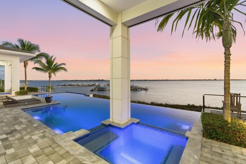 1271 NE Langford Lane, Jensen Beach, FL 34957 88