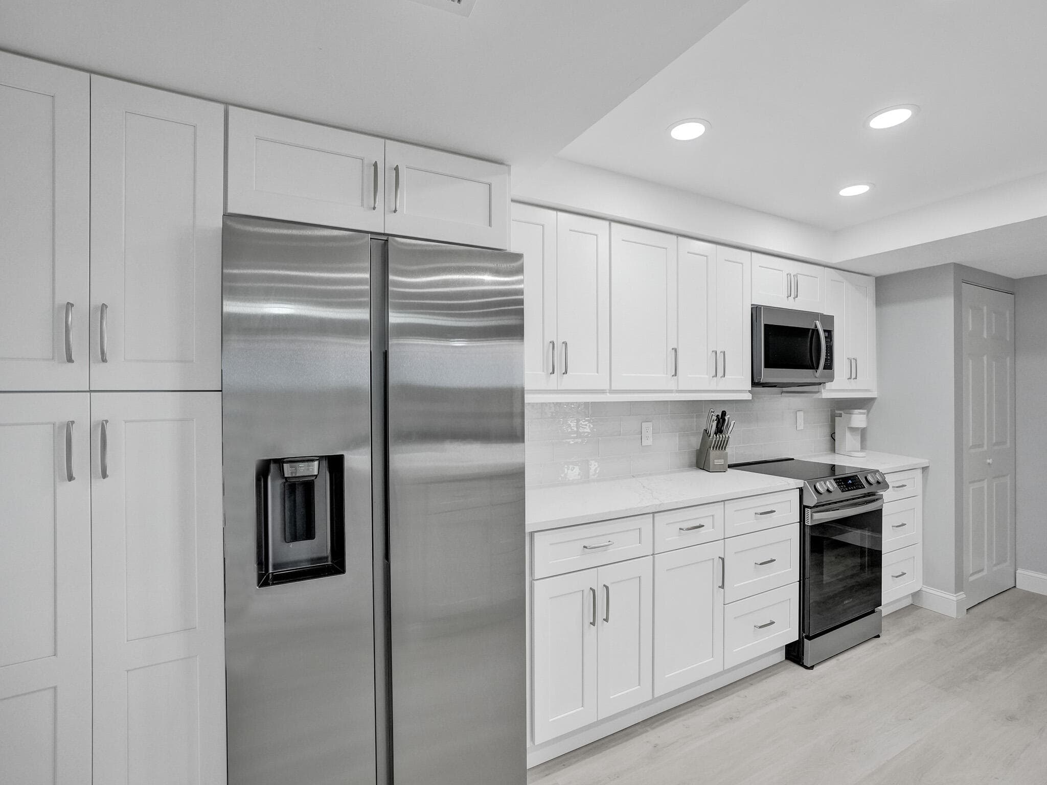 955 Egret Circle 405, Delray Beach, FL 33444 2