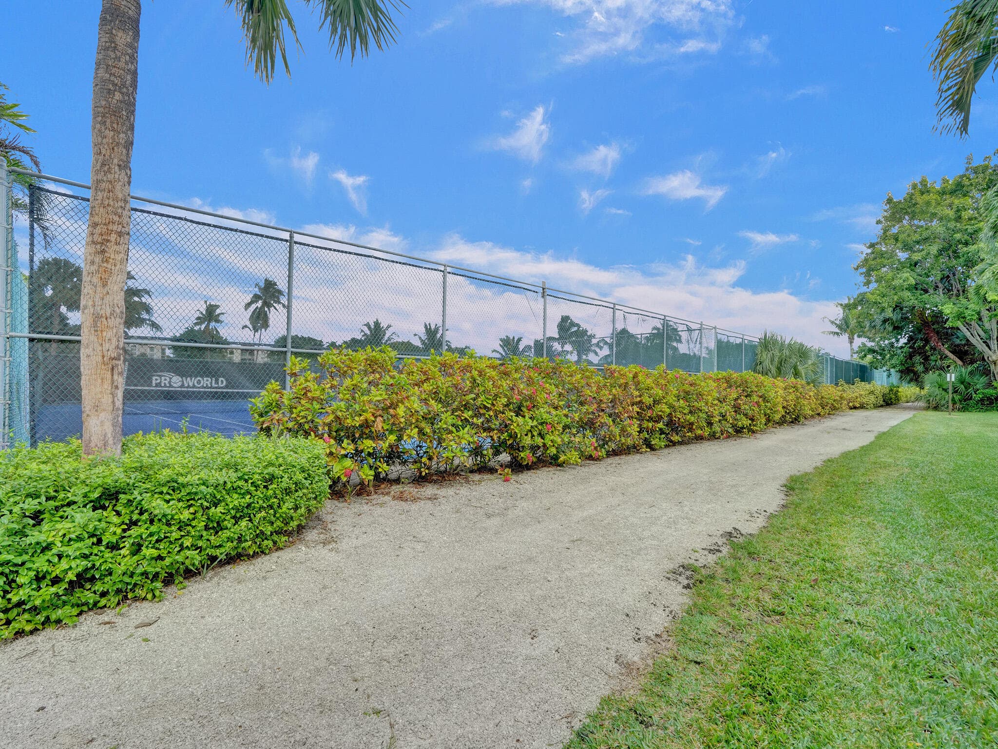 955 Egret Circle 405, Delray Beach, FL 33444 44