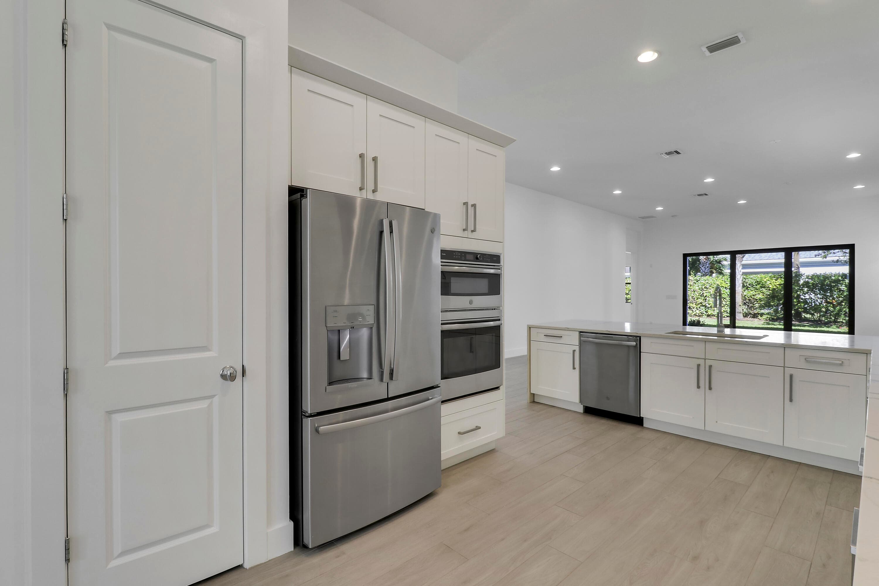 5619 Delacroix Terrace, Palm Beach Gardens, FL 33418 11