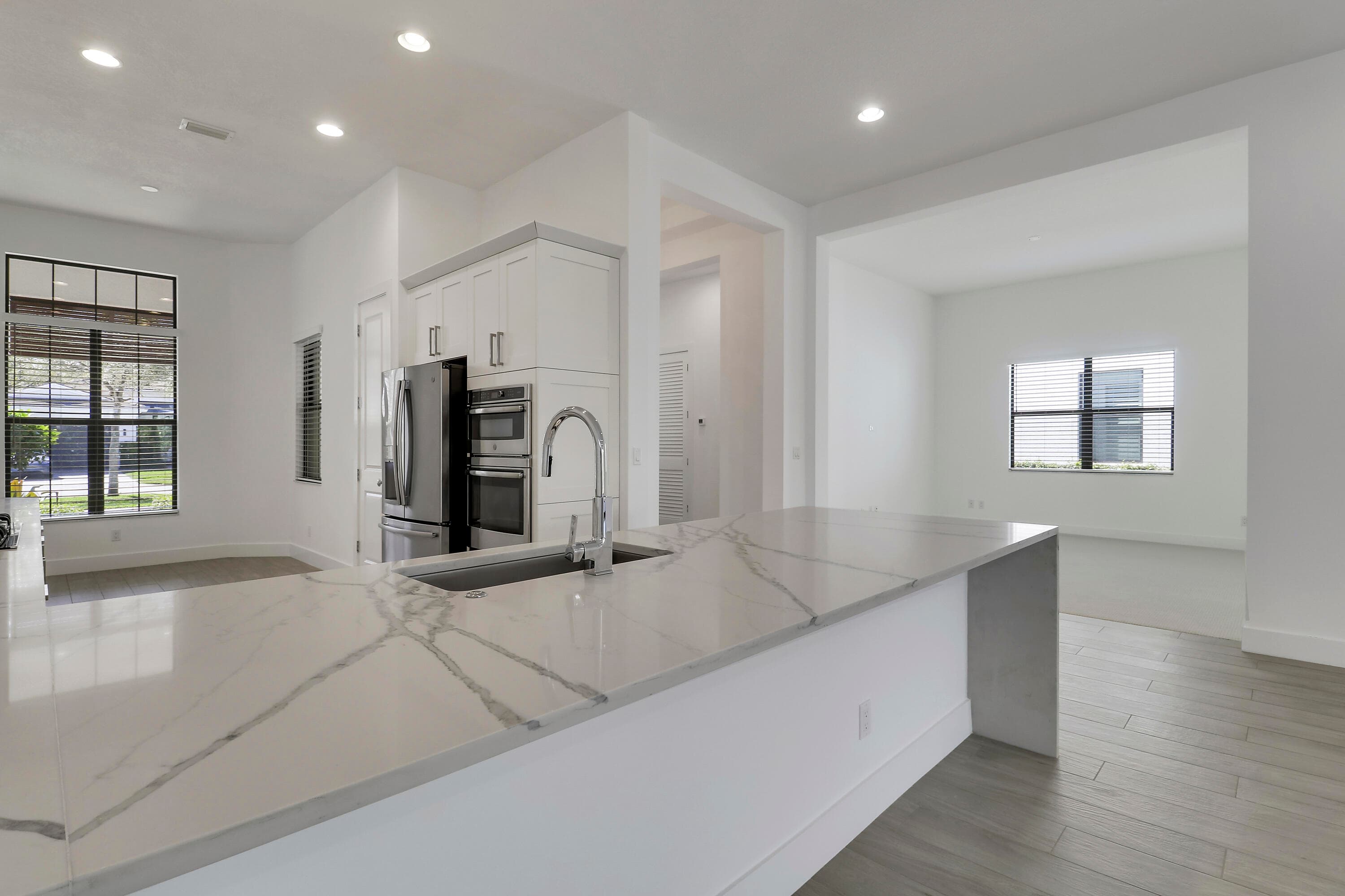 5619 Delacroix Terrace, Palm Beach Gardens, FL 33418 35