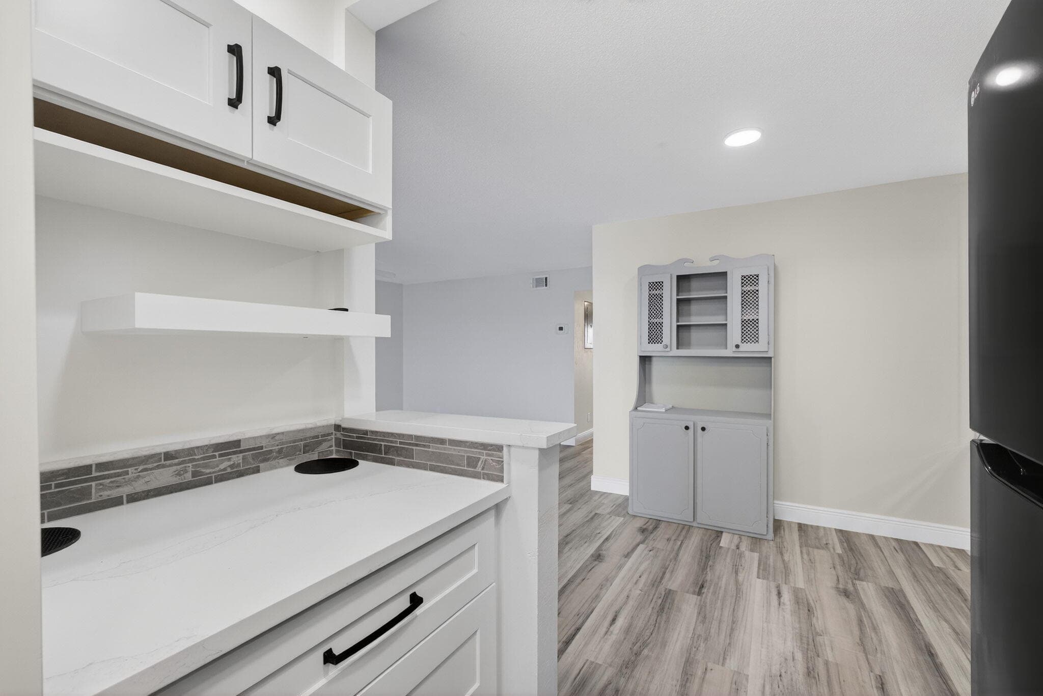 100 Shore Court 208, North Palm Beach, FL 33408 33