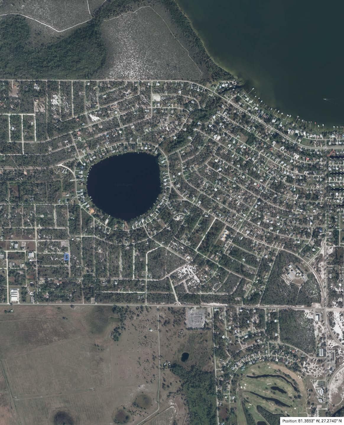 100 Tryon Avenue NW, Lake Placid, FL 33852 4