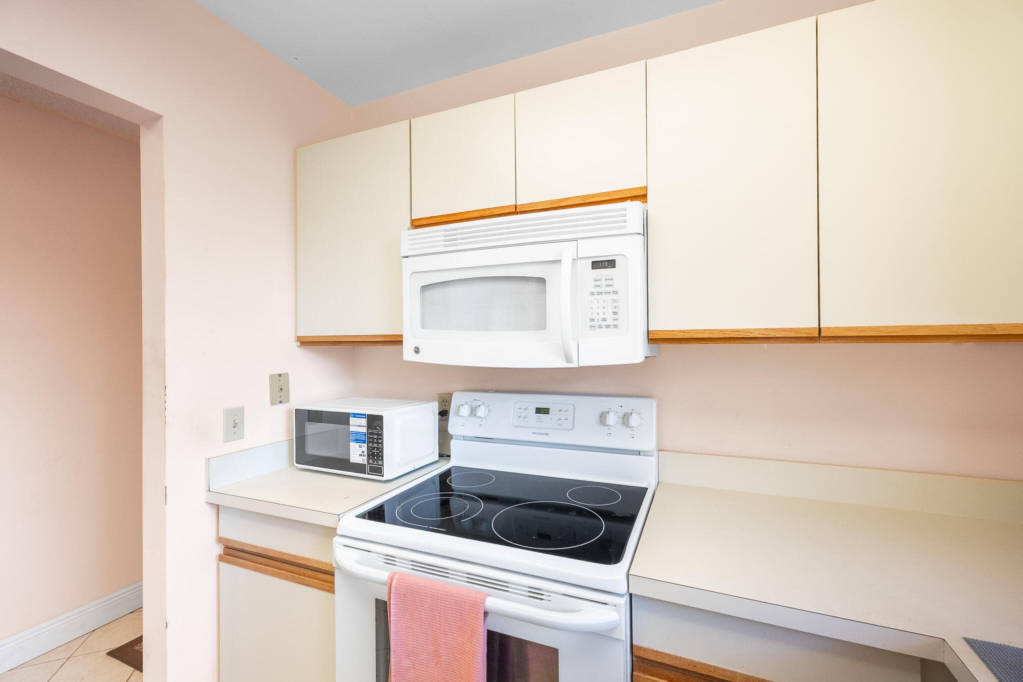 33 Lake Vista Trail 202, Port St. Lucie, FL 34952 9