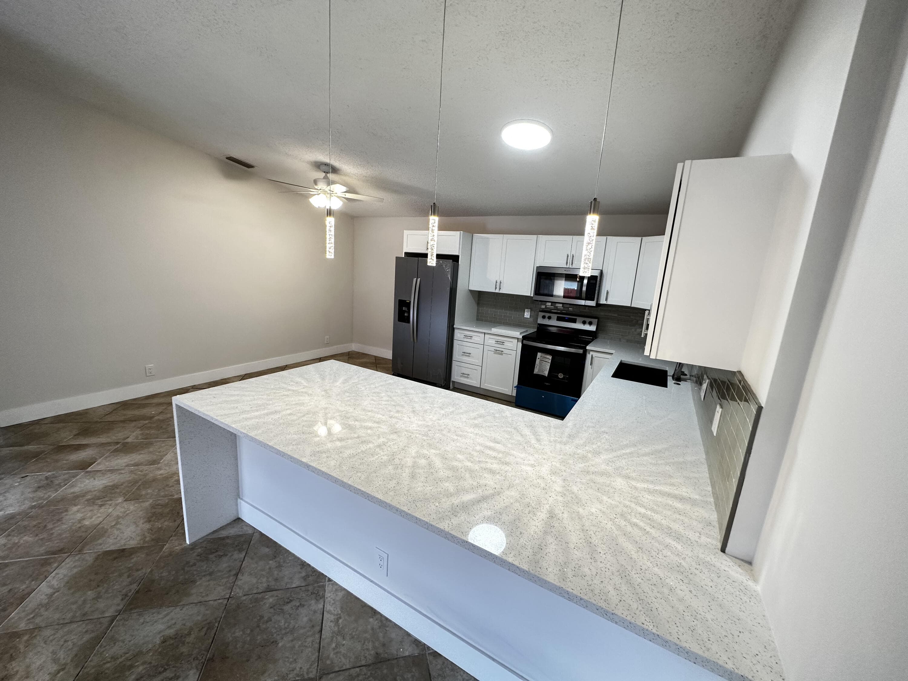 4326 Woodstock Drive C, West Palm Beach, FL 33409 9