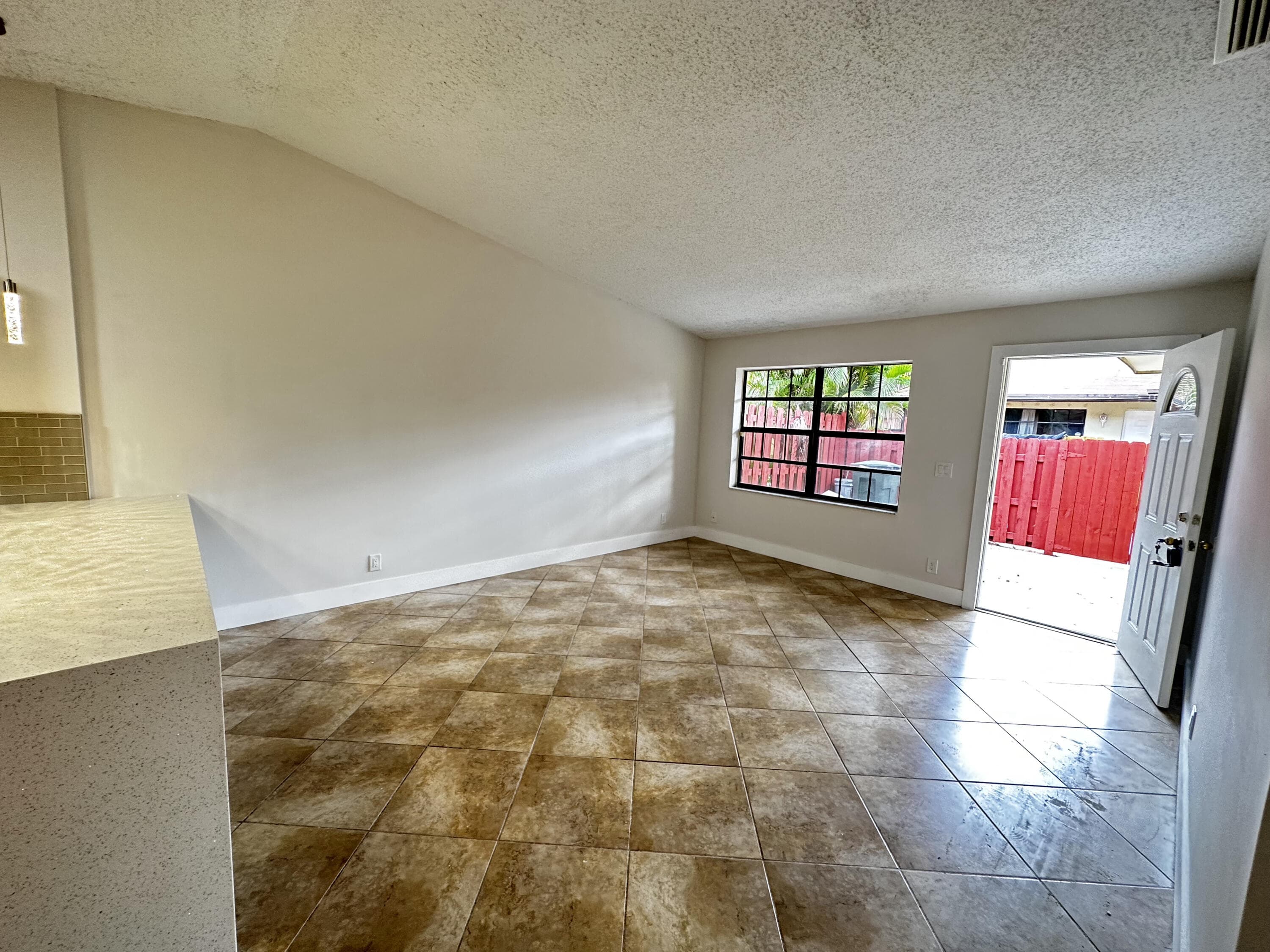 4326 Woodstock Drive C, West Palm Beach, FL 33409 18