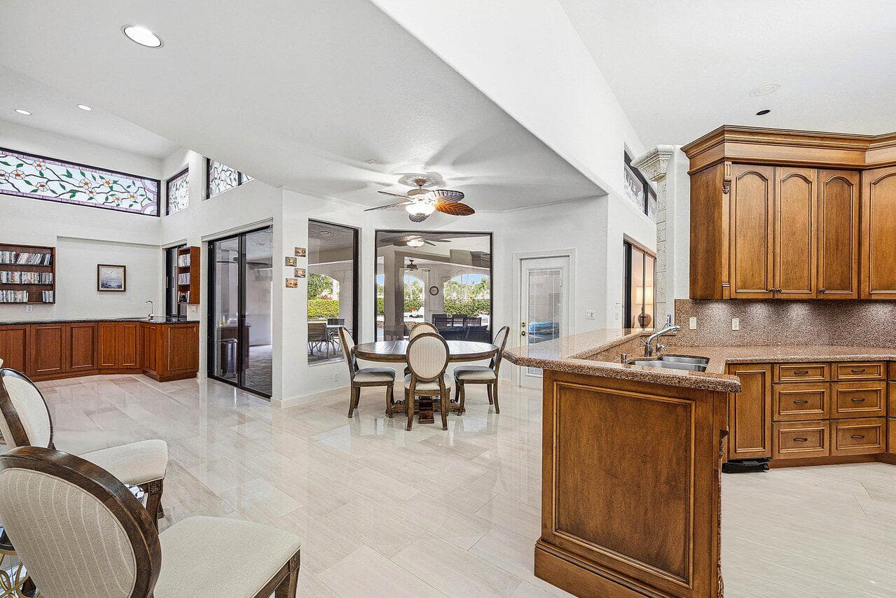 17595 Bocaire Place, Boca Raton, FL 33487 19