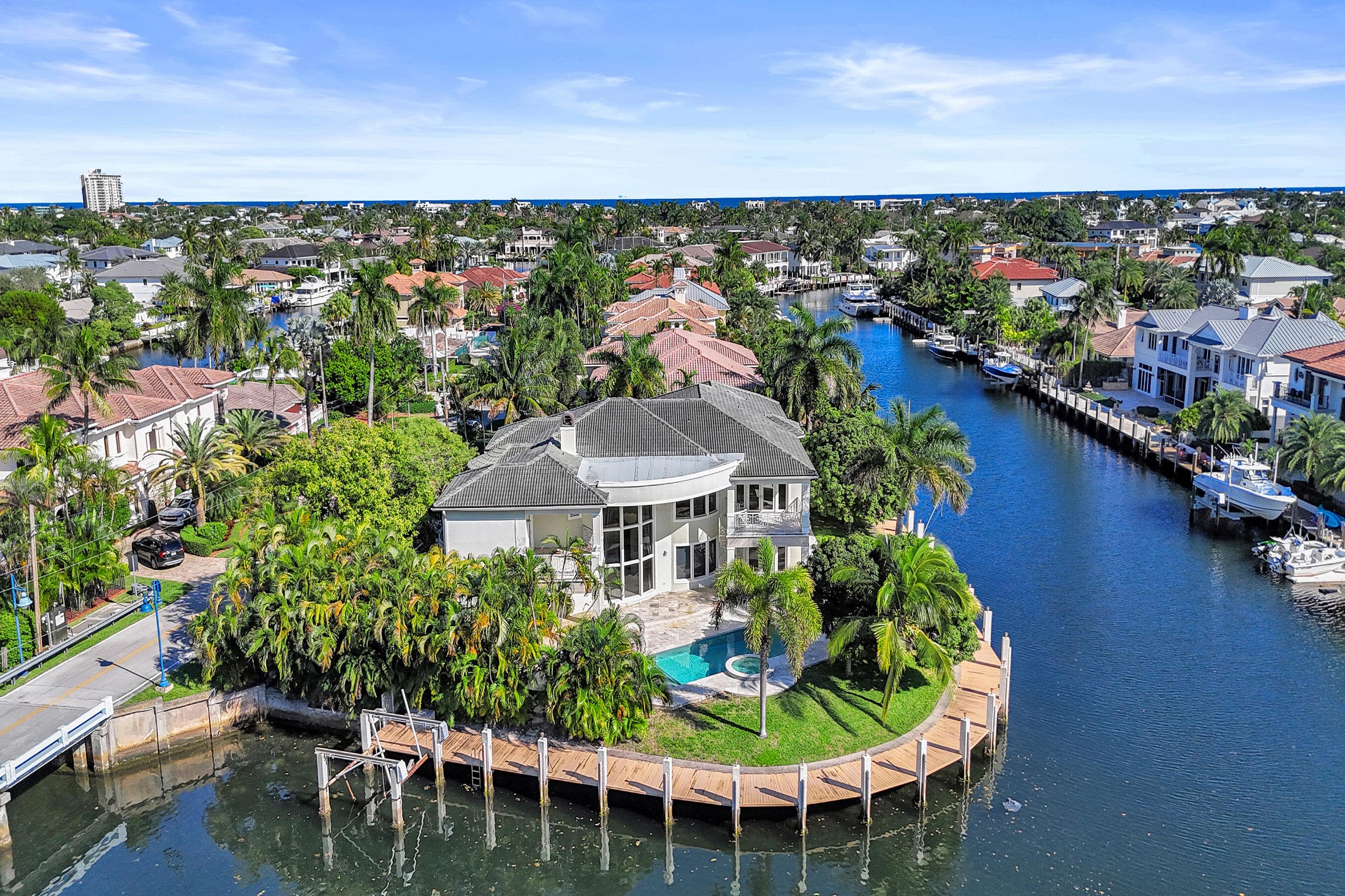 2330 NE 31st Court, Lighthouse Point, FL 33064 8