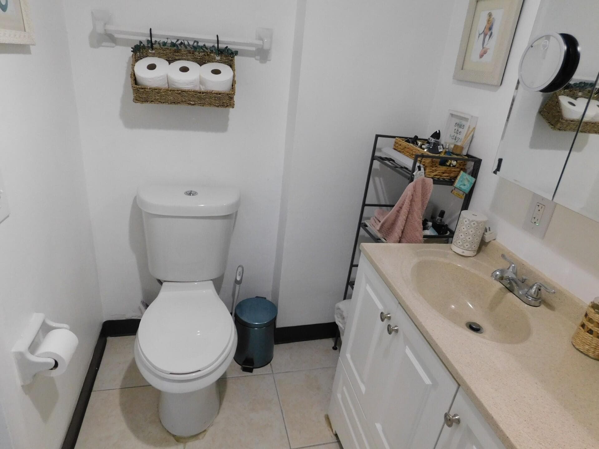 825 NE 6th Street 1-7, Fort Lauderdale, FL 33304 25