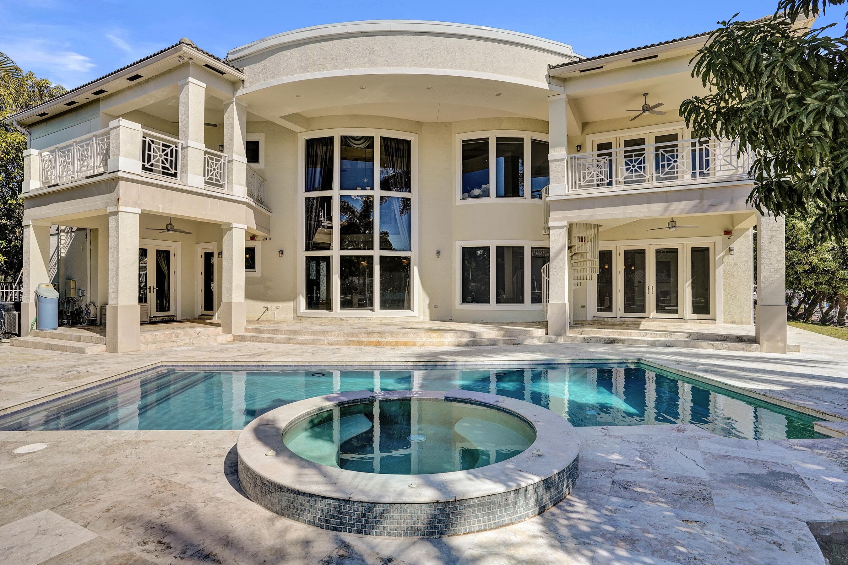 2330 NE 31st Court, Lighthouse Point, FL 33064 4
