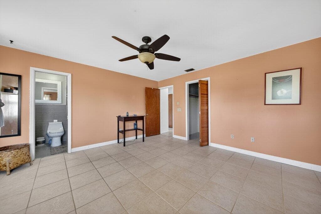 2097 SE Mantua Street, Port St. Lucie, FL 34952 12
