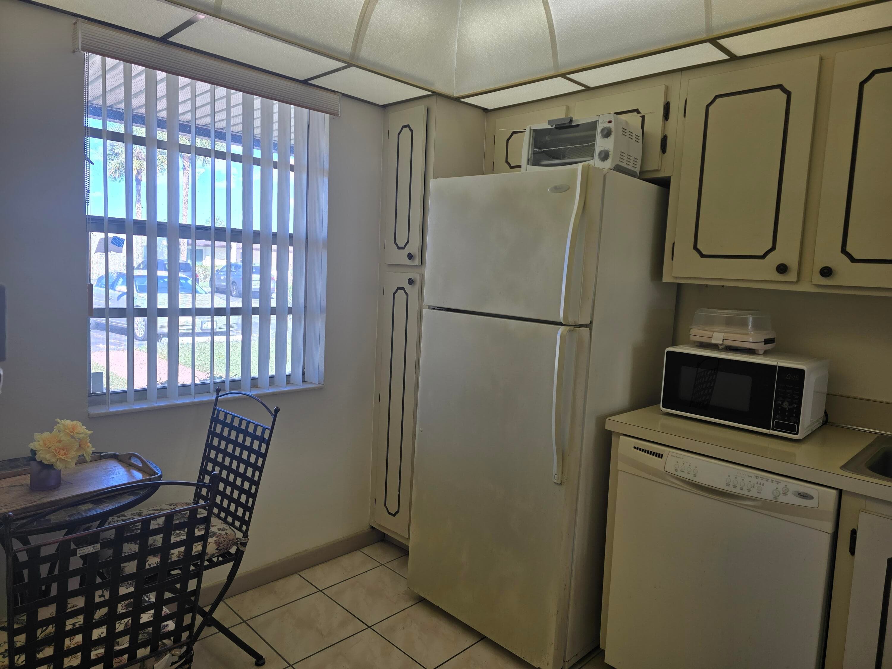 118 Lake Olive Drive, West Palm Beach, FL 33411 4